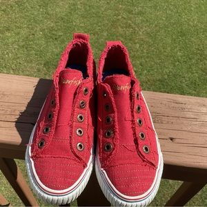 Blowfish Malibu Buzz Red Women’s Slip on 100% Cotton Sneakers Size 7.5